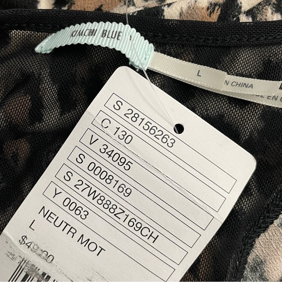 Kimchi Blue animal print dress with sheer panels NWT large - Picture 5 of 7